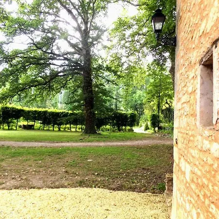 Domaine De La Barde In The Old Walnut Mill And Forge