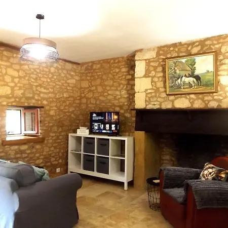 Domaine De La Barde In The Old Walnut Mill And Forge