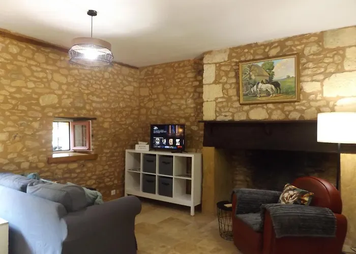 Domaine De La Barde In The Old Walnut Mill And Forge *