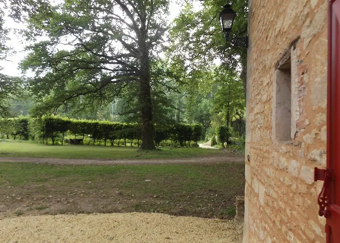 Domaine De La Barde In The Old Walnut Mill And Forge * Le Bugue